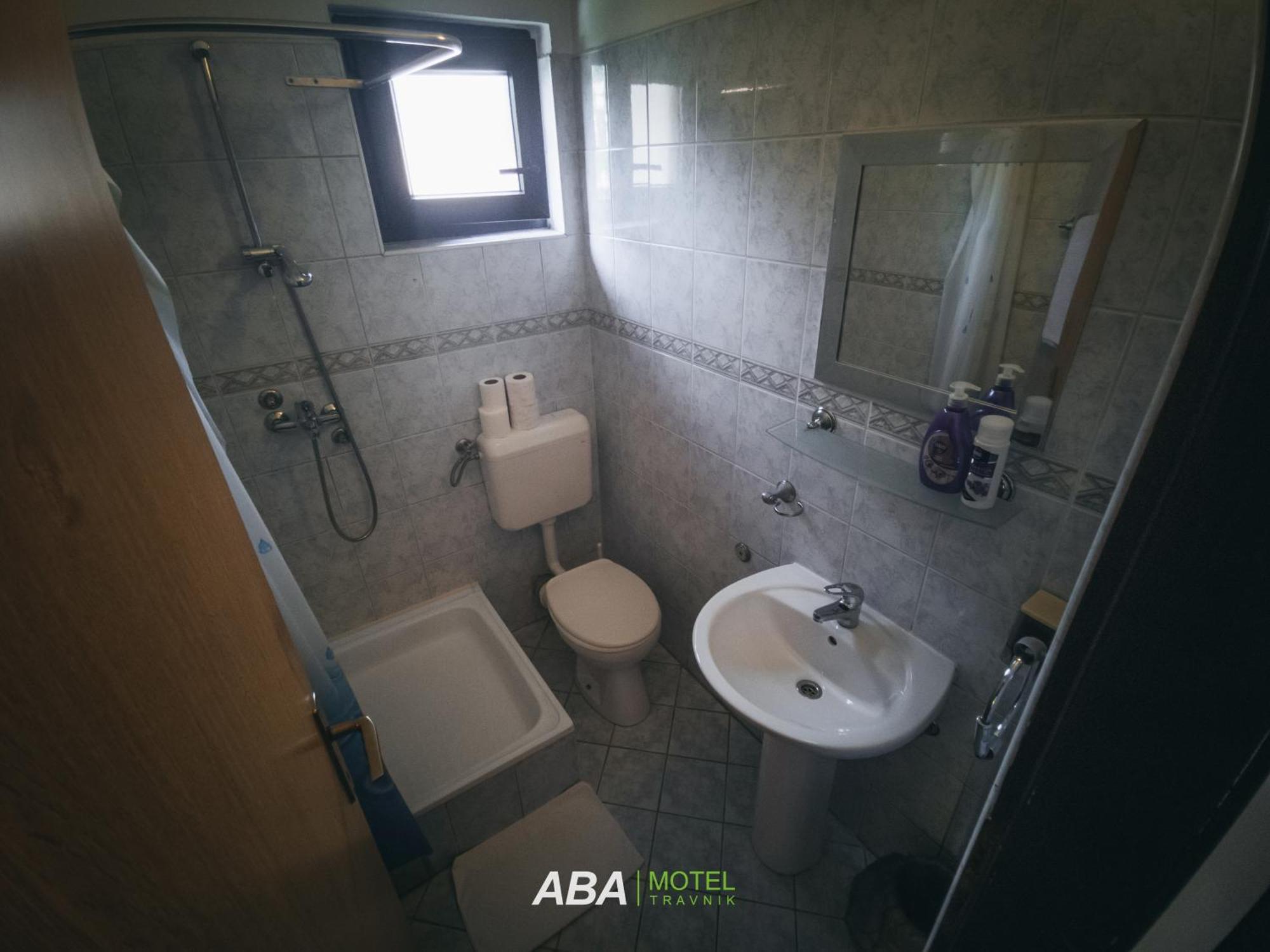 Garni Motel Aba トラヴニク エクステリア 写真