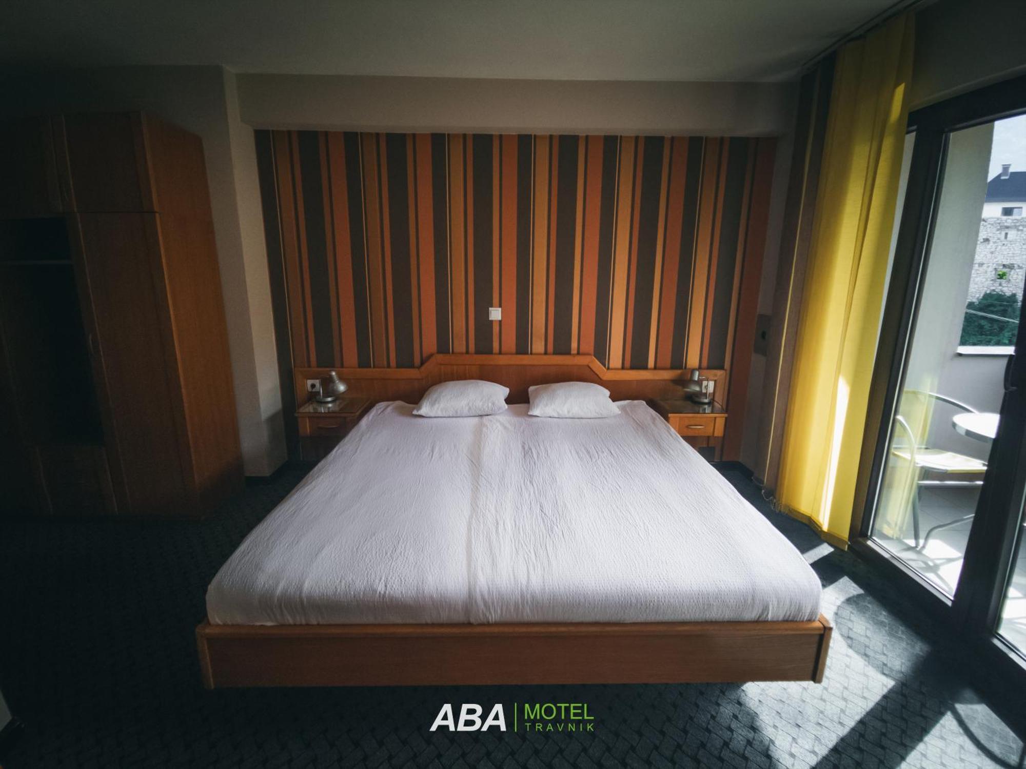 Garni Motel Aba トラヴニク エクステリア 写真