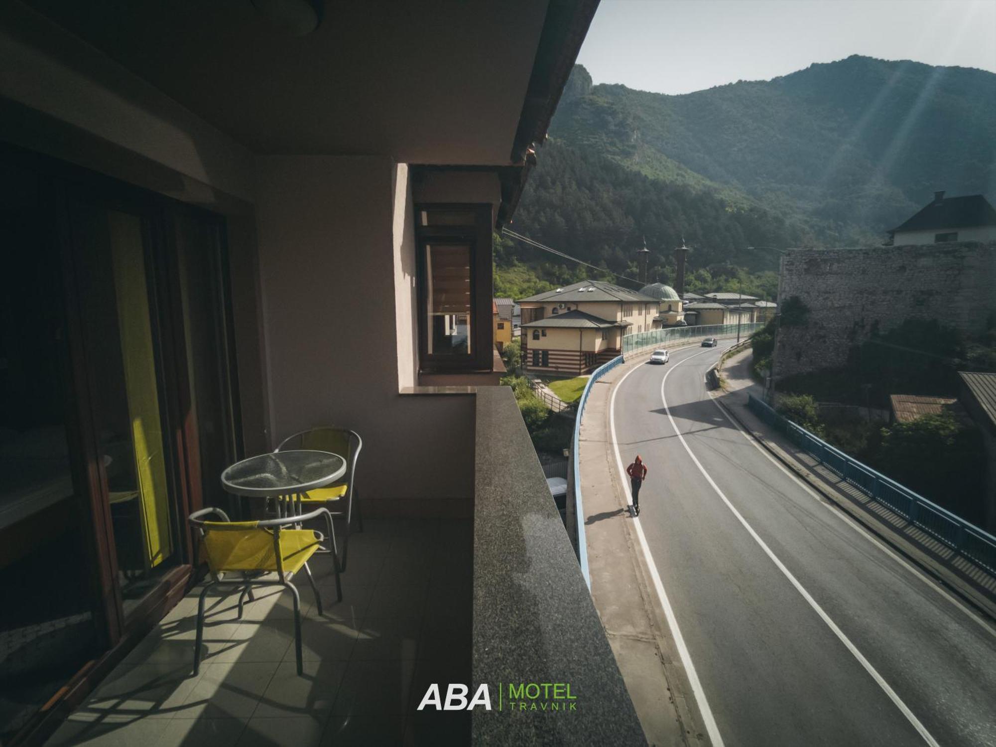 Garni Motel Aba トラヴニク エクステリア 写真