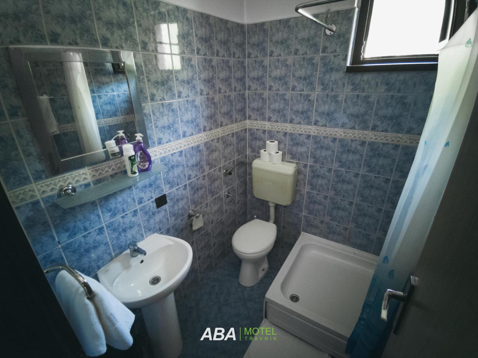 Garni Motel Aba トラヴニク エクステリア 写真