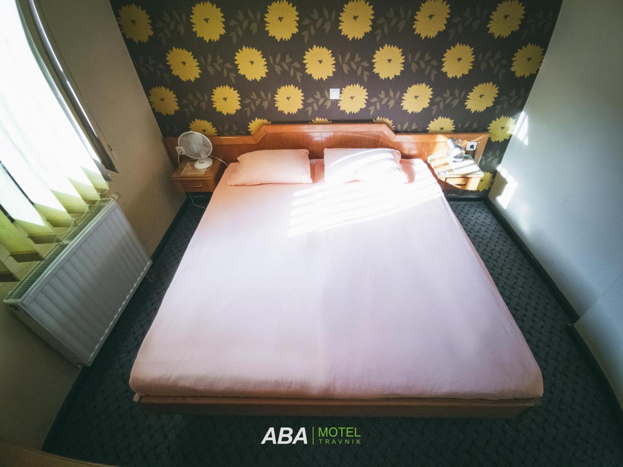Garni Motel Aba トラヴニク エクステリア 写真